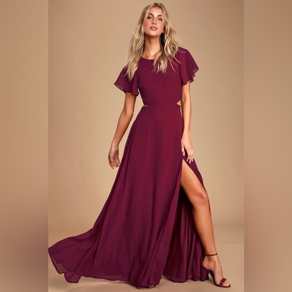 NWT - Lulus Garden Bliss Cutout Maxi Dress Burgundy - Size Medium